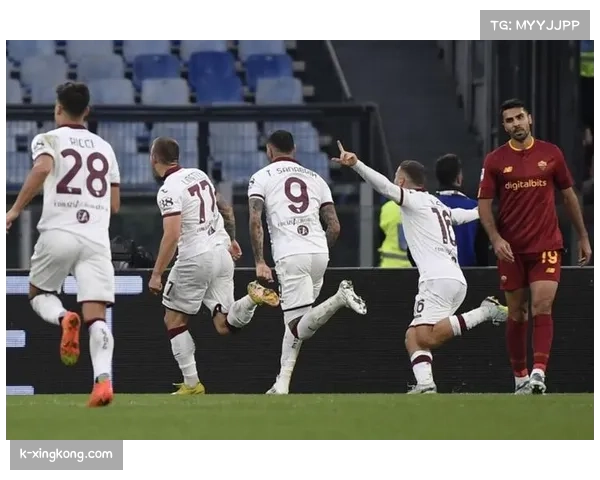 葡萄牙体育防守端仅丢七球 攻防平衡性显著改善 葡萄牙体育防守端仅丢七球 攻防平衡性显著改善